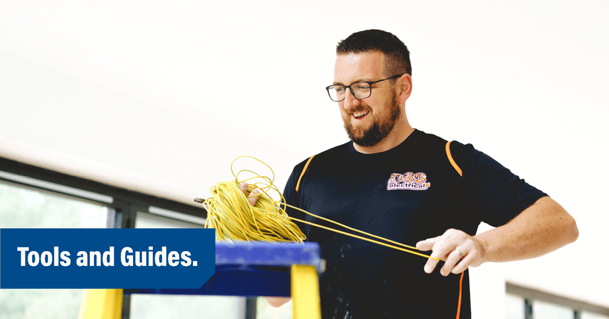 Blog_Social Media Ideas For Electricians _Cover