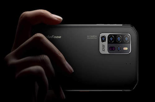 hand holding ulefone armour 11T 5G as if taking a photo